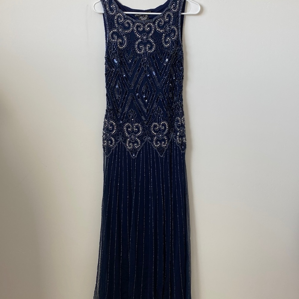Pisarro Nights Navy Beaded Gown Size: 6